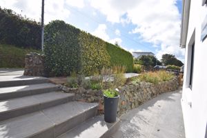 - click for photo gallery